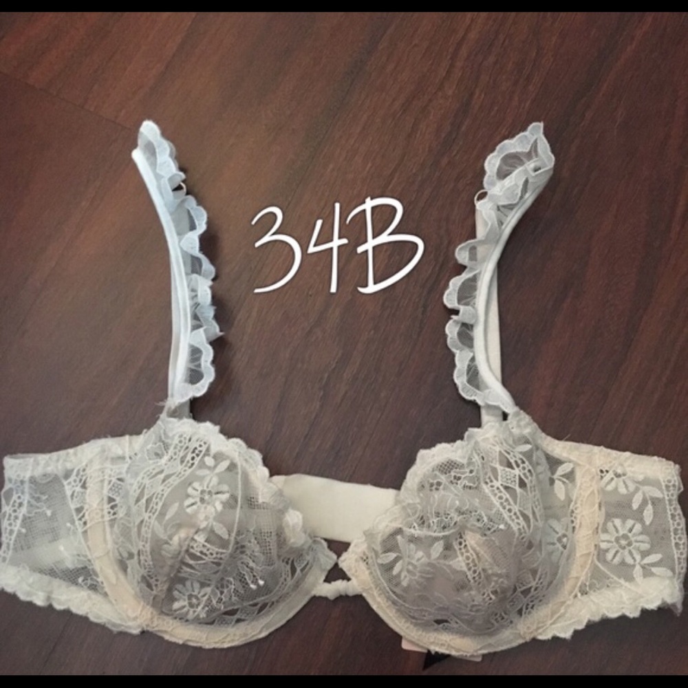 NWT Victoria Secret Designer Collection 34B